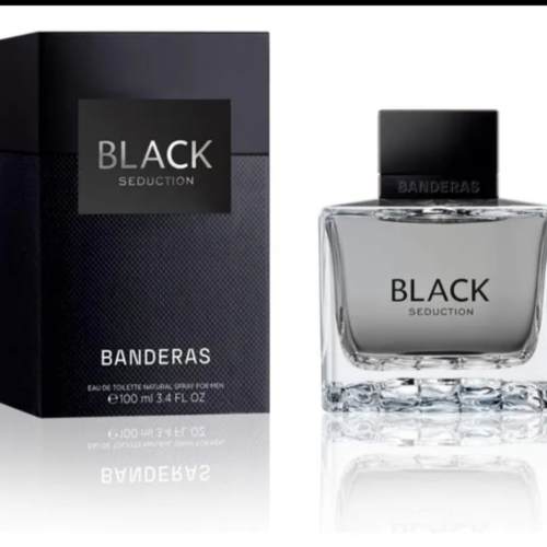 Seduction in black- Antonio Banderas